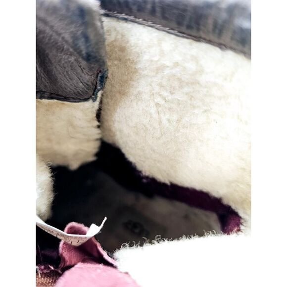 Winter UGG Women 10 Comfy footwear - Picture 13 of 13